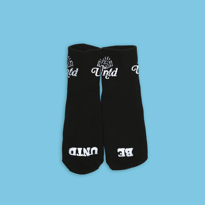 UNTD Logo Mid Cut Crew Socks