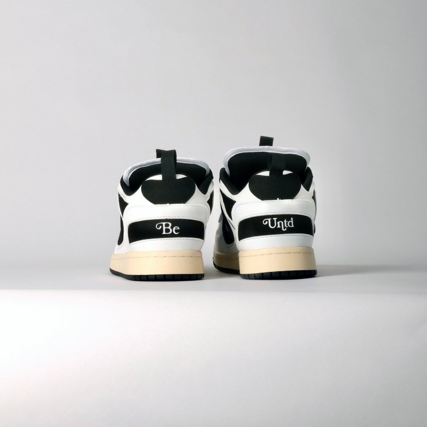 UNTD Amity Low "Panda"