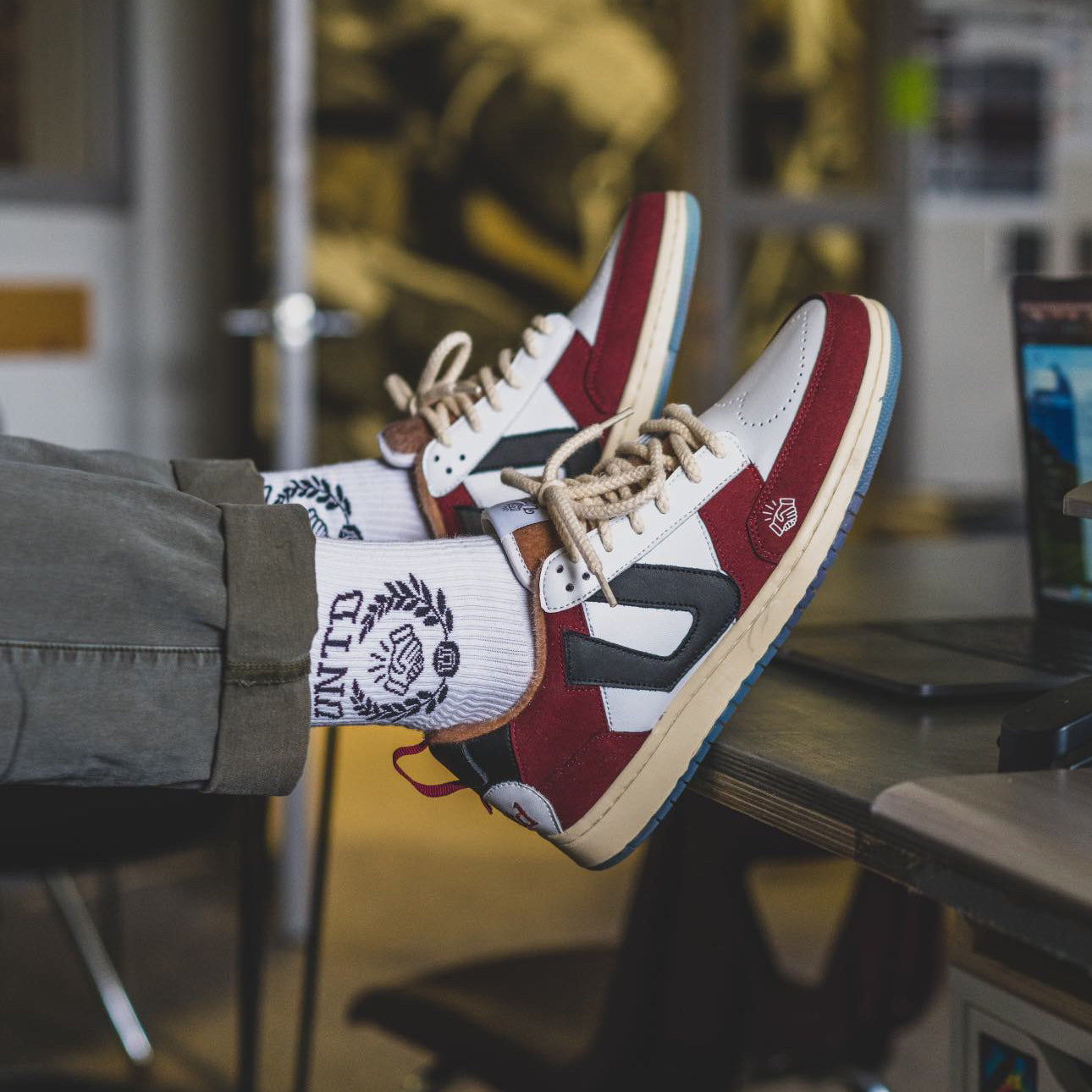 AD_Sneaks x UNTD Love 01 Low "Wolverines"